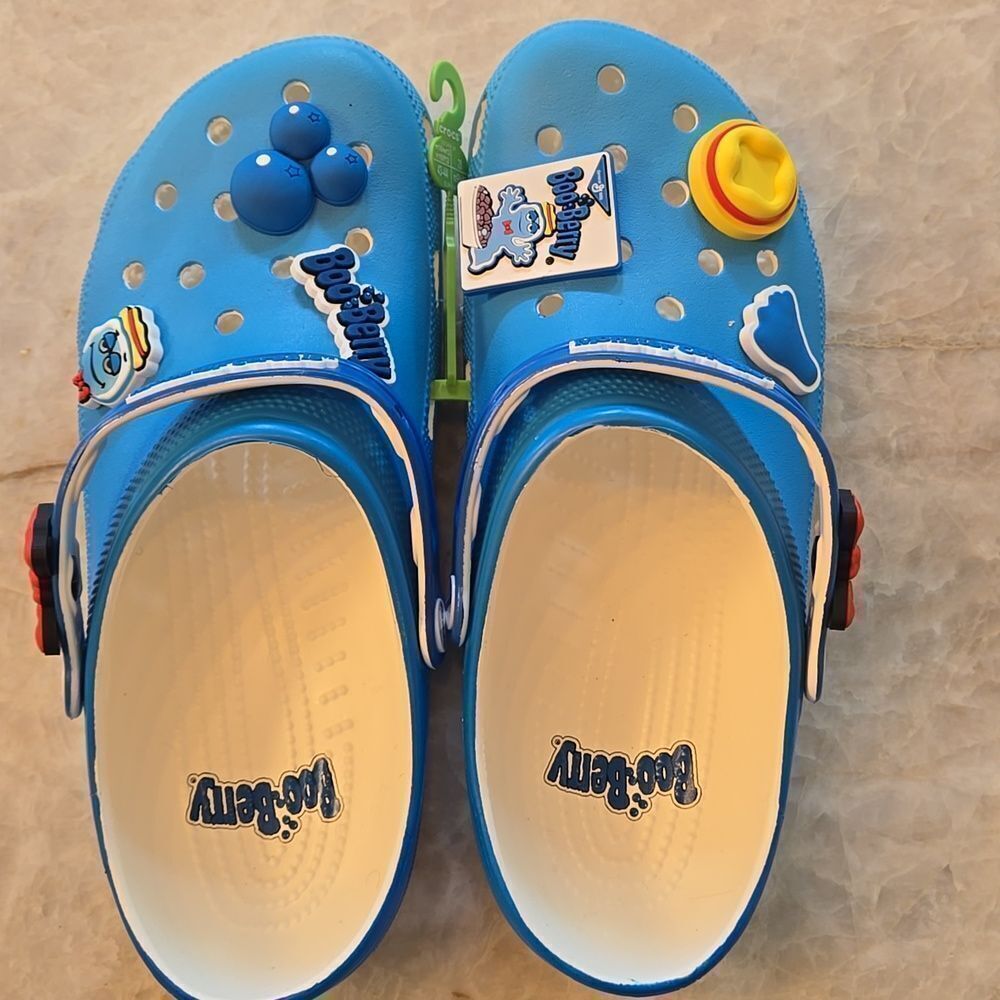 CROCS BOO BERRY CLASSIC CLOG, MEN'S 10, WOMEN'S 12 - Picture 2 of 9